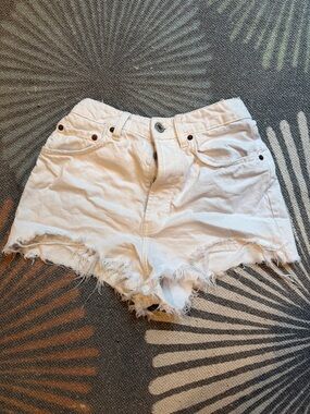 Zara White Distressed Denim Shorts